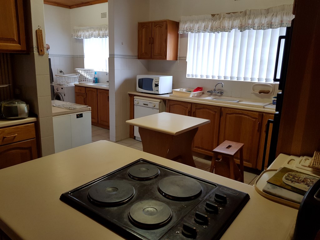 Kitchen view to Scullery